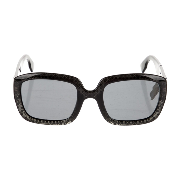 🚫 SOLD 🚫 Dior 💎 Square Tinted Sunglasses - Picture 3 of 4